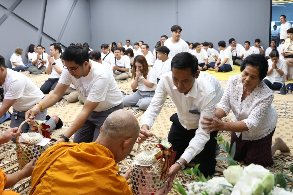 ทำบุณสำนักงานใหญ่แห่งใหม่ (2)