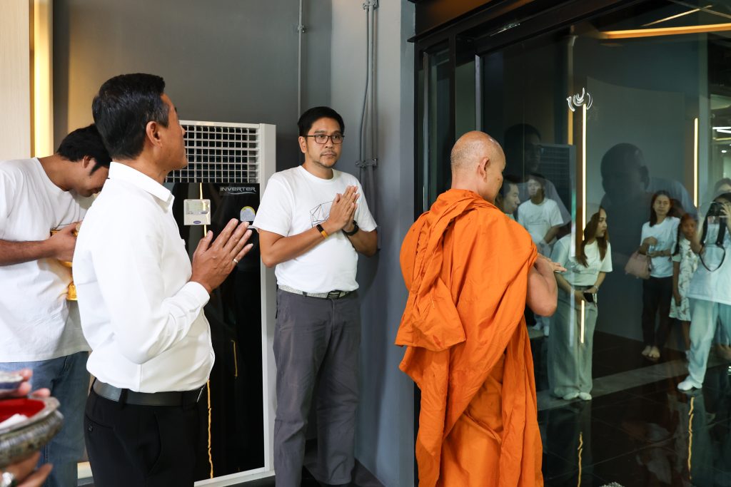 ทำบุณสำนักงานใหญ่แห่งใหม่ (48)